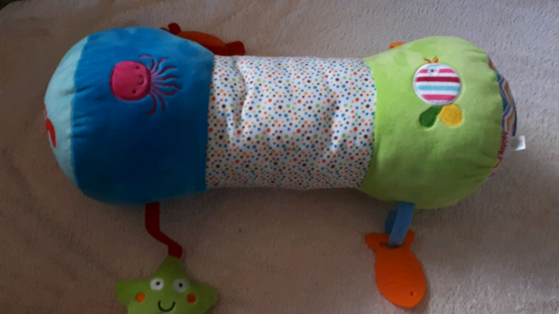 nuby tummy time roller